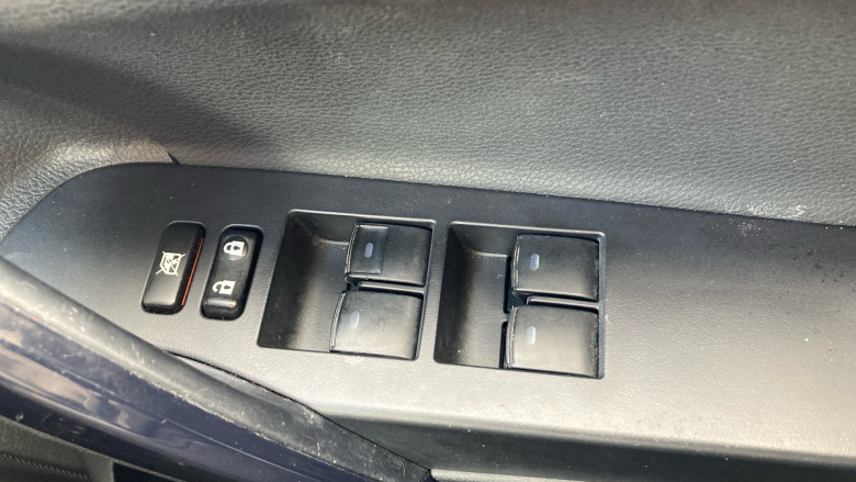 Toyota Auris 1.8 Hybrid Excel 5dr CVT Hybrid Estate